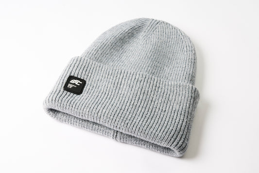 BEANIE ASH // ESC-Patch Small
