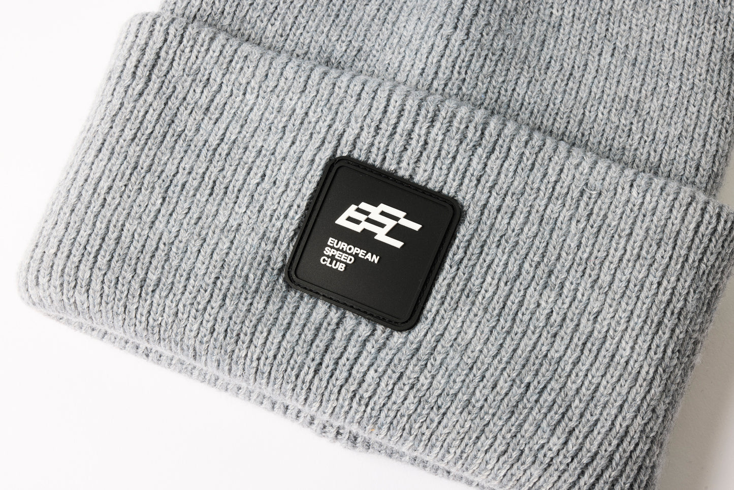 BEANIE ASH // ESC-Patch Big
